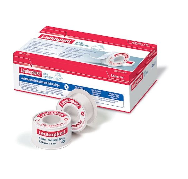 Leukoplast Skin Sensitive Fixierpflaster mit Schutzring - atmungsaktiv, hautfreundlich