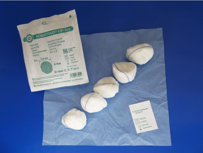 NOBATRAST OP-Set - Doppelt verpackte, sterile Mulltupfer, 12 x 5 Stück